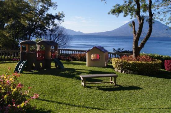 The Paradise Of Atitlan Suites - Free Breakfast Supplies Panajachel Luaran gambar