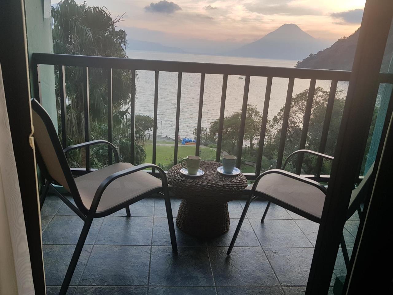 The Paradise Of Atitlan Suites - Free Breakfast Supplies Panajachel Luaran gambar
